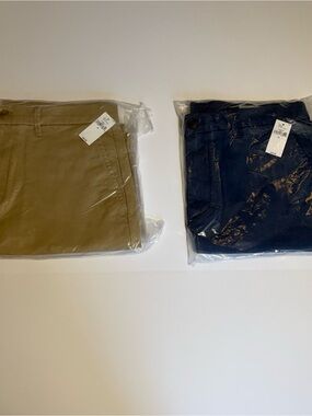 Gap 31 10” Khaki Shorts Essential Length 10” Inseam Navy Blue & Classic Lot of 2
